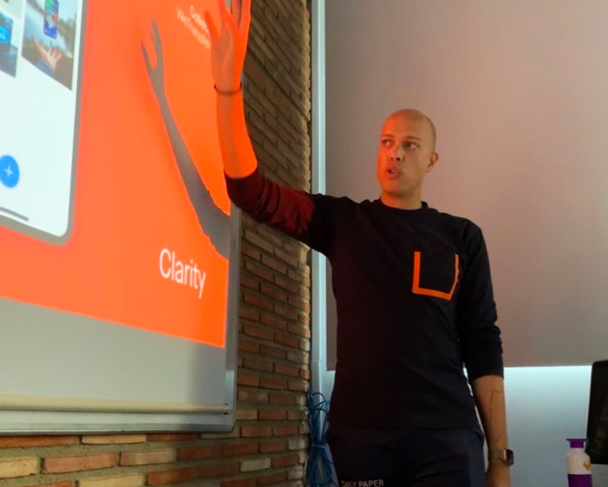 Teaching at the Digital Minds master